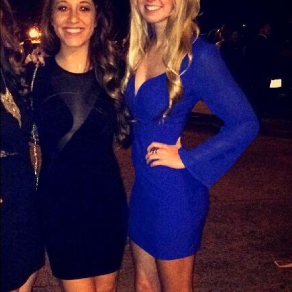 Dresses & Skirts - Cobalt blue long sleeve cocktail dress!